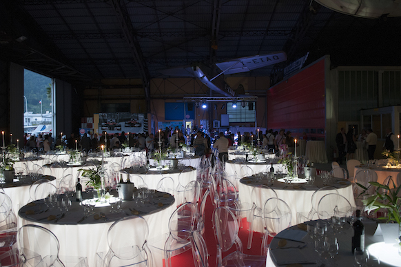 Cena in Hangar Aeroclub Cena in Hangar Aeroclub